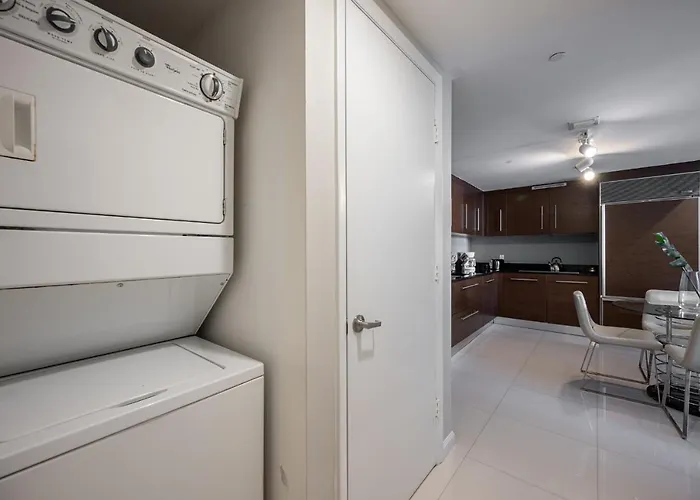 Inredible View -Luxury Unit At The W Brickell
